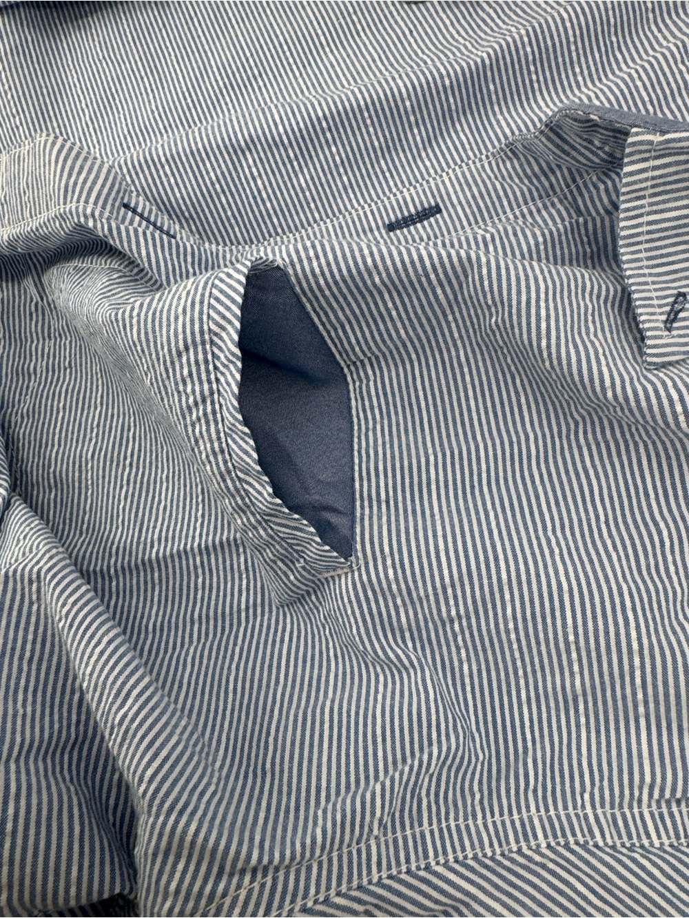 Eddie Bauer Classic Fit Short-Sleeve Button-Up Shirt - Light Blue Striped Size L - Picture 7 of 8
